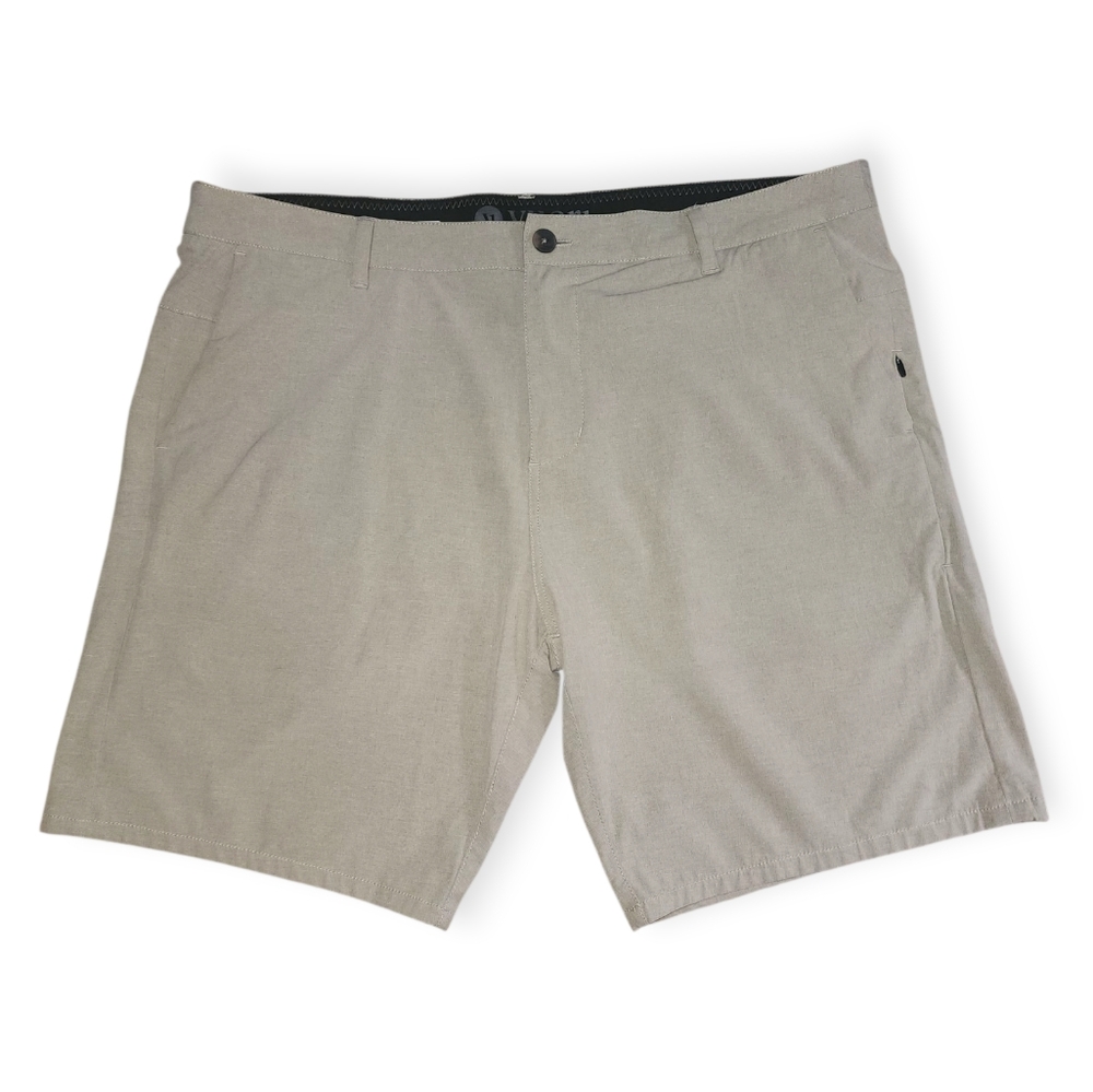 Vuori Aim Stretch Performance Hybrid Sport Golf Tan Pickle Ball Shorts - Men's